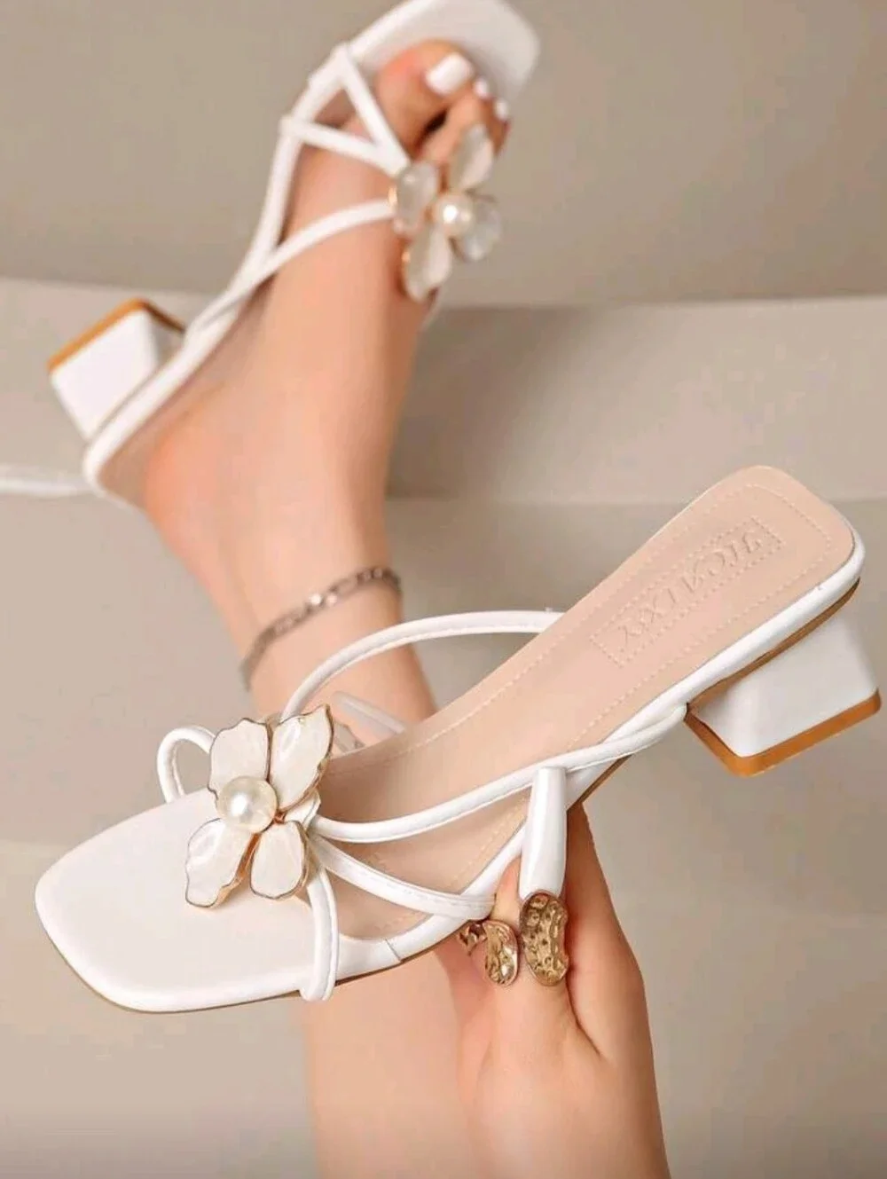 Summer New French Thick Heel Faux Pearl Flower Strap Sandals, Open Toe Vers